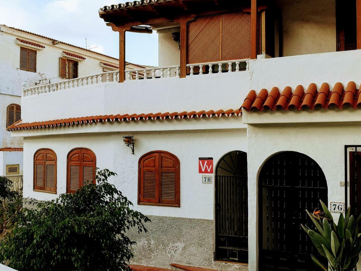La Palmera1 Casa Al Primer Piso Con 2 Dormitorios - Two Bedroom House On The First Floor --- La Palmera 2 Casa En Planta Baja Con 1 Dormitorio, One Bedroom House On The Ground Floor Agaete  Eksteriør bilde